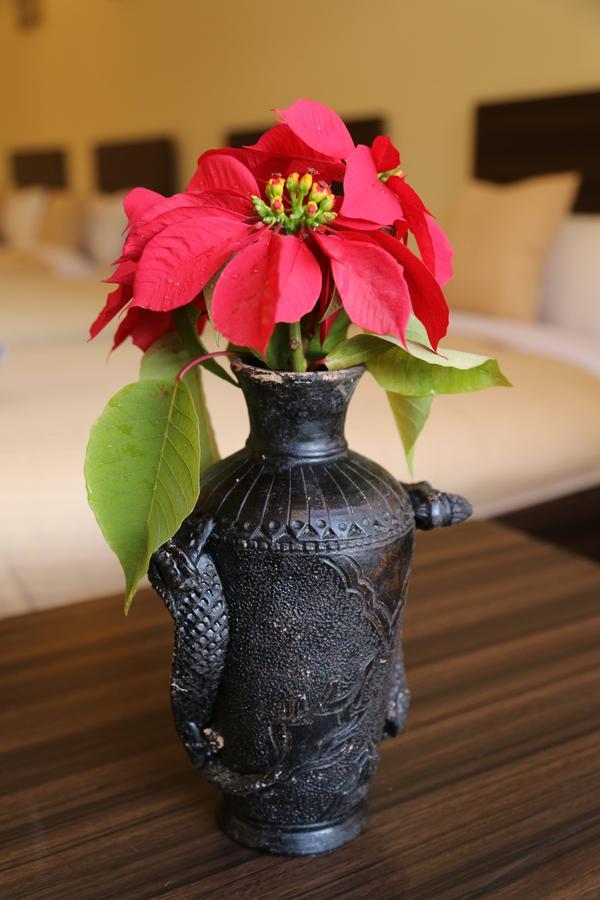 Bed And Breakfast Thamel Kathmandu Exterior photo