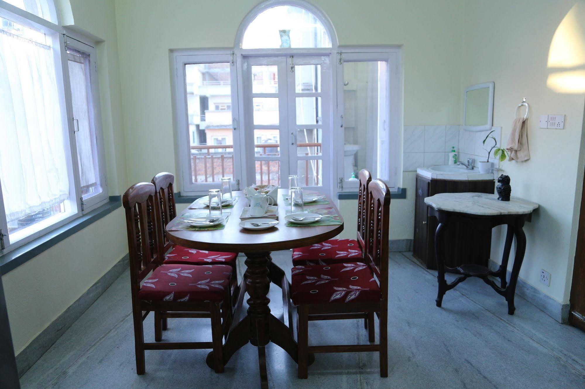 Bed And Breakfast Thamel Kathmandu Exterior photo